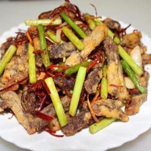 Говядина с острым перцем и стрелками чеснока (39)